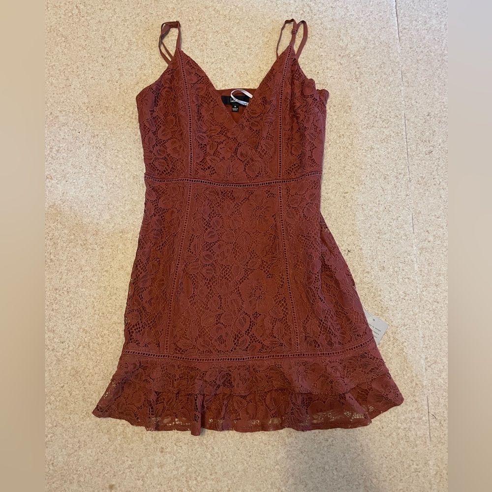 New with tags brown lace lulus dress size medium